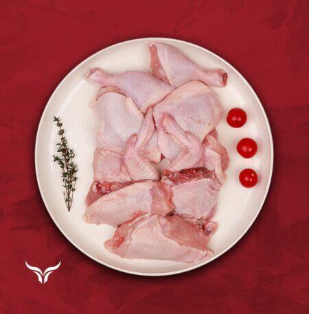 قطع دجاج محلي متنوعة بالجلد – 1 كجم Assorted local chicken pieces with skin - 1 kg