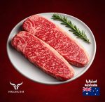 عرض شريحتين ستيك من لحم الواغيو الأسترالي ستريبلوين MB 4/5 وزن 250 جم × 2